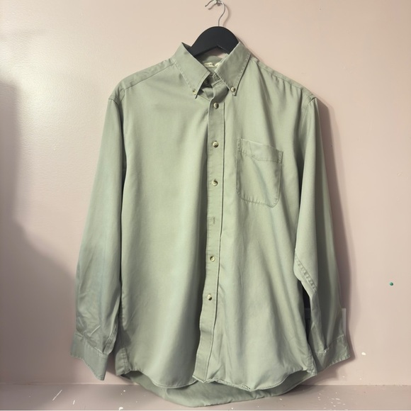 L.L Bean Wrinkle Resistant Buttondown Light Green Men Size M - Picture 1 of 6